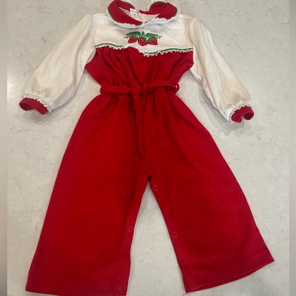 Vintage Toddle Tyke strawberry romper size 24 months